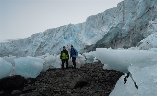 Pracovníci Západoeské univerzity strávili na Antarktid bhem bezna ti týdny.