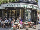 V Café de Flore si desítky let dávala dostaveníko celá literární Paí....