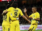 Neymar, Edinson Cavani a Kylian Mbappé slaví paíský gól.