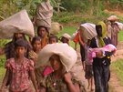 Uprchlická krize v Barm sílí. Ze zem uteklo u 90 tisíc Rohing.