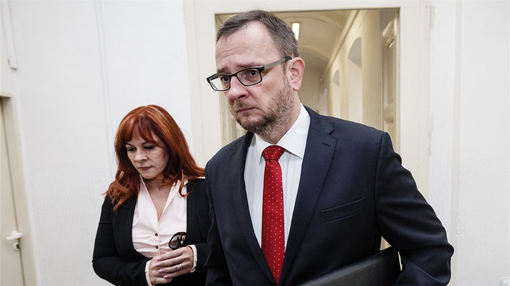 Petr Ne�as a jeho man�elka Jana Ne�asová na snímku ze 7. zá�í 2017