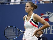 Zklaman Karolna Plkov ve tvrtfinle US Open proti Ameriance Coco...