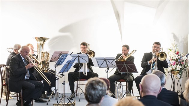 Sdruen hlubokch es esk filharmonie vystoupilo na koncert v kromskm zmku v rmci prologu Dvokovy Prahy