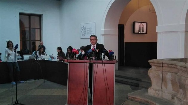 Ministr zahraninch vc Lubomr Zaorlek komentuje vydn poslanc Andreje...