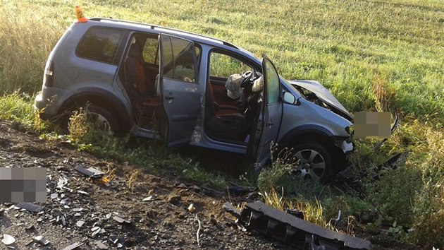 idi felicie vyjel u Moravskho Berouna za zatkou do protismru a vz se pot eln srazil s protijedoucm volkswagenem. Auta po stetu skonila mimo silnici, mu na mst zemel.