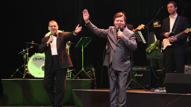 Dušan Grúň se na hudební scéně úspěšně pohybuje mnoho desetiletí.
