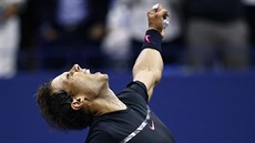 panl Rafael Nadal se raduje z postupu do finále US Open.