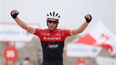 Alberto Contador se s kariérou profesionálního cyklisty rozlouil stylov -...