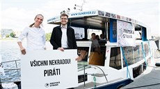 Piráti zahájili pedvolební kampa pro volby do Poslanecké snmovny. Na snímku...