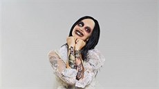 Jitka Boho jako Marilyn Manson v show Tvoje tvá� má známý hlas IV