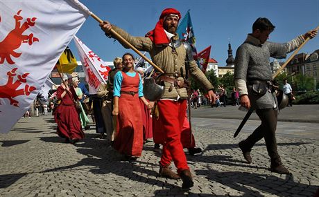 Historický prvod proel centrem Ostravy.