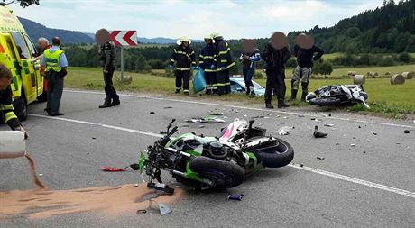 Pi nehod v Orlických horách se eln srazil motorká s motorkákou. Chybovala...