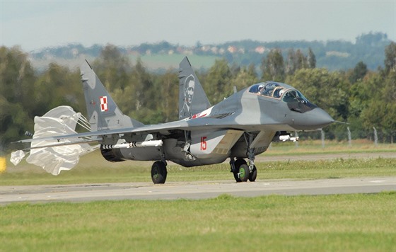 Letoun MiG-29 polských vzduných sil na Dnech NATO v Ostrav