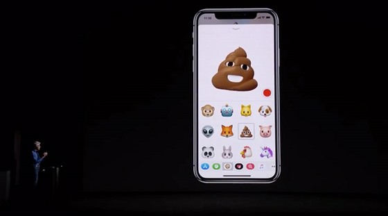 Nové Animoji iPhonu X obsahují i animované hovínko. Stalo se terem vtípk