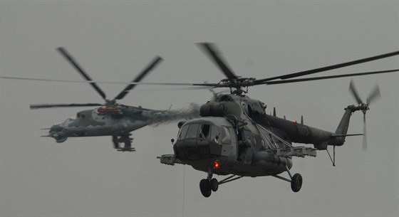 Vrtulníky Mi-24 a Mi-171 v akci pi záchran pilota