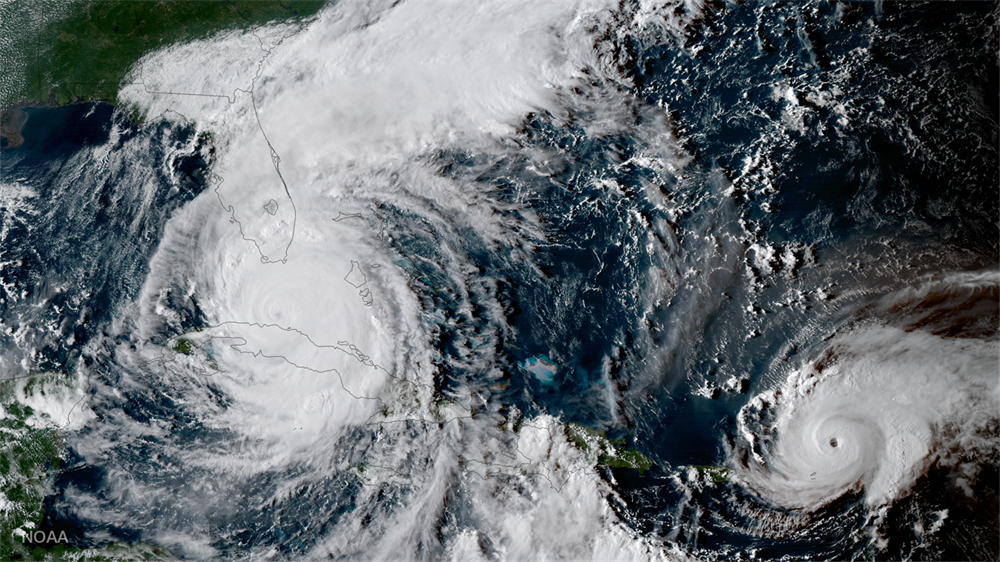 Aktuální poloha hurikán Irma a José v sobotu veer (9. záí 2017).