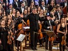 Gustav Mahler Jugendorchester s dirigentem Ingo Metzmacherem zakonil na...
