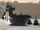 Vrtulníková výsadková lo HMS Ocean