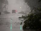 Hurikán Irma se pesunuje na Floridu (10. záí 2017).