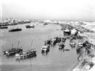 Dubajský pístav na snímku z ledna roku 1969