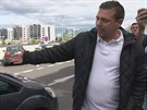 Incident na Letišti Václava Havla - taxikáři tam protestují proti aplikaci Uber...