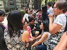 Silné zemtesení vyhnalo obyvatele Mexico City do ulic. (19. záí 2017)