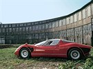 Alfa Romeo 33 Stradale slaví padesátiny. Na snímku silniní provedení vozu.