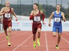 Pavel Maslák (uprosted) pi bhu na 400 metr na domácím mistrovství v Plzni