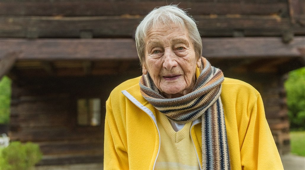 Dana Zátopková na archivním snímku 