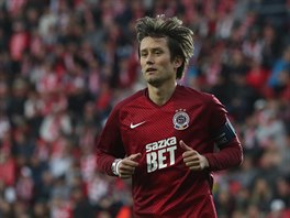 Sparan Tomá Rosický v derby s praskou Slavií.