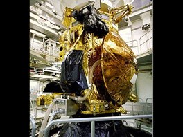 Sonda Cassini ped startem v roce 1997