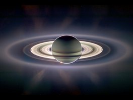 Snímek sondy Cassini