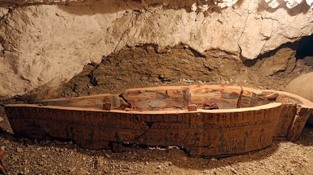 Egyptt archeologov v sobotu oznmili odkryt hrobky zlatnka jmnem Amenemhet. Pochz z obdob 18. egyptsk dynastie.