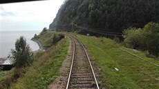 Pohled z posledního vagónu na Krugobajkalce.