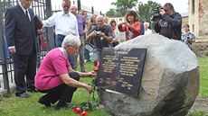 O památníku divokého odsunu se hovoilo od 90. let. A nyní se tuto mylenku...