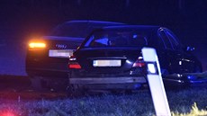 U Lechovic na Znojemsku večer havarovalo auto s člověkem, který patří mezi...