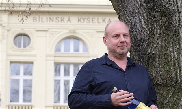 Marketingový mana�er Bílinské kyselky Karel Ba�ta.