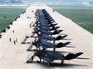 Příprava letounů F-117A 37. taktického stíhacího křídla před přesunem do...