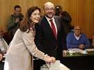 Kolem desáté hodiny odvolil nejvtí konkurent Merkelové Martin Schulz (24....