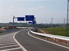 Dlnice D3 vede z Vesel nad Lunic a na hranice Jihoeskho a Stedoeskho...