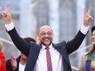 Nmecké parlamentní volby jdou do finie. Martin Schulz navtívil své volie v...
