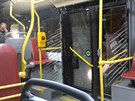 Na autobus s cestujícími někdo vystřelil (27.9.2017)