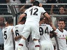 GÓL! Fotbalisté Besiktase Istanbul se radují z branky v zápase Ligy mistr...