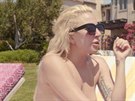 Lady Gaga v dokumentu Lady Gaga: Five Foot Two (2017)