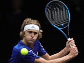 Nmeck tenista Alexander Zverev v duelu Laver Cupu s Denisem Shapovalovem. z...