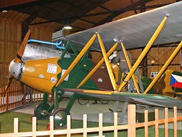 Šmolík Š.2 jako exponát Leteckého muzea Kbely