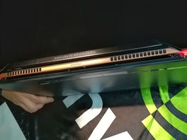 Nvlt Vclav: Asus ROG Zephyrus