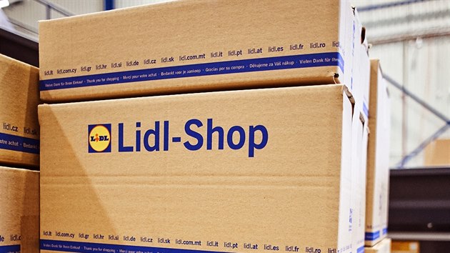 Distribuní centrum pro e-shop Lidlu v Plzni.