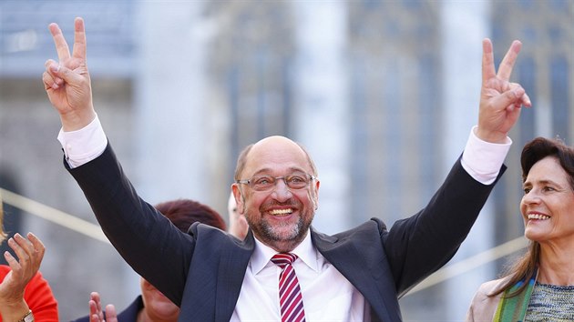 Nmeck parlamentn volby jdou do finie. Martin Schulz navtvil sv volie v Cchch. . (23. z 2017)