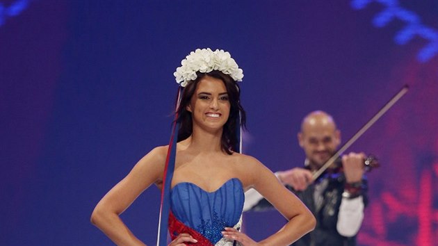 Česká Miss 2017 - přehlídka národních kostýmů - Iva Uchytilová